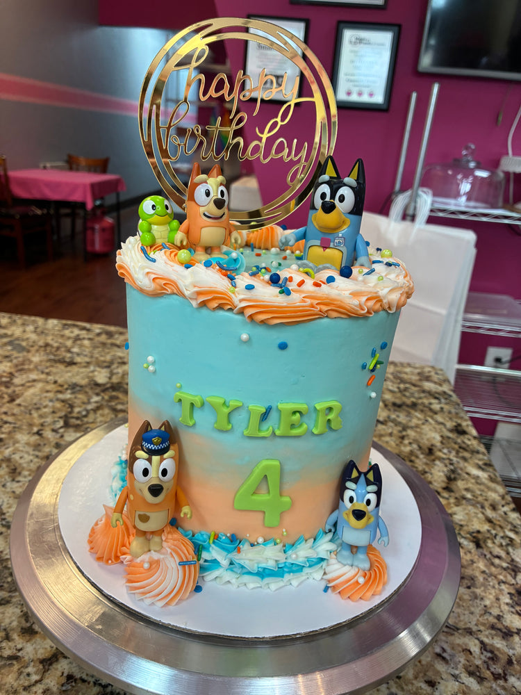 Custom cake by Smallcakes Newnan