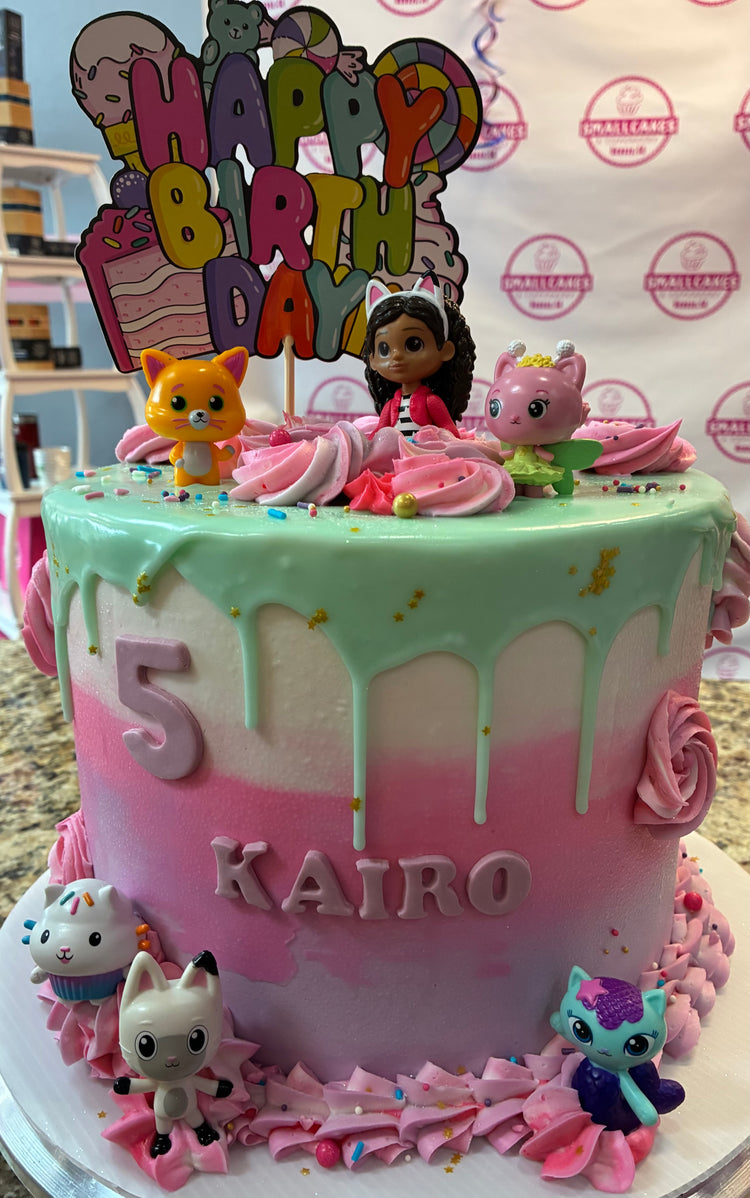 Custom cake by Smallcakes Newnan
