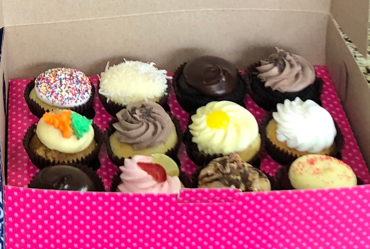 Smallcakes Assorted Dozen